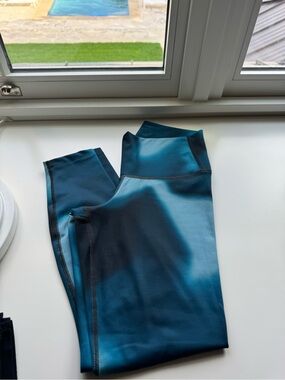 Nike Dri - Fit Blue Ombre Leggings